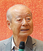 「大きな声で歌うのは喉のリハビリにもなります」と清水会長