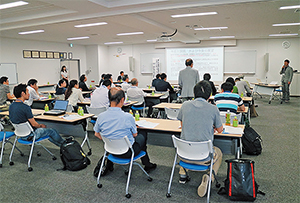 救急部会は「ヘリコプター利用の現況」をテーマに学術集会を開催
