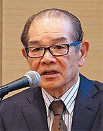 篠﨑顧問は岸和田病院の救命救急センターの特徴や今後の展望を説明