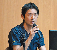 「グループとして成長していきましょう」と世話人の小泉部長