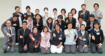 KYTを象徴する指差し呼称で研修を締めくくる