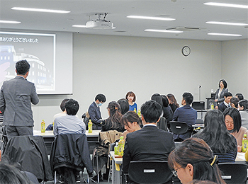 自院の状況をふまえ質問する参加者