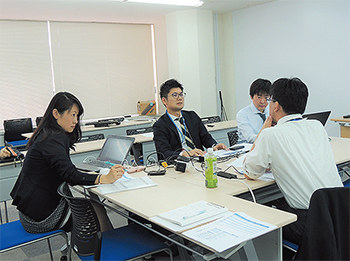 コアミーティングで今年度活動計画の論点整理