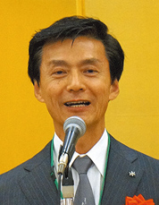 「今後も病診連携を密に し地域の先生方のサポートを」と辻会長