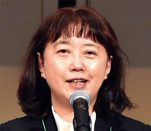 第1回学術集会の会長を務める日髙・主任部長